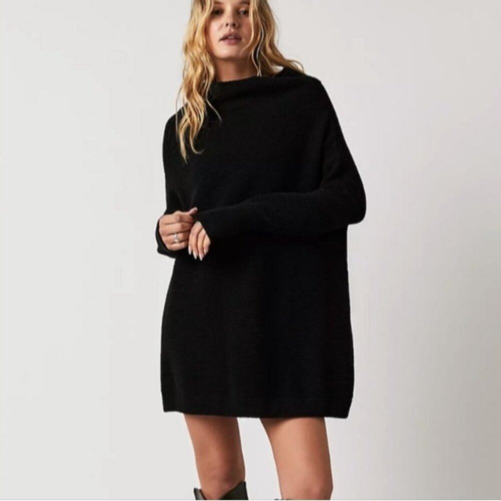 Free People OTTOMAN SLOUCHY TUNIC Sweater Black small